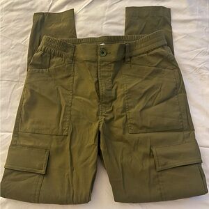 MEC Women's Olive Cargo Pants